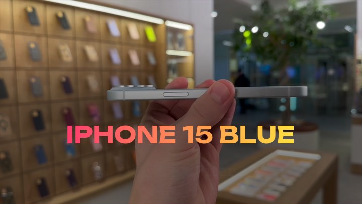 iPhone 15 Blue