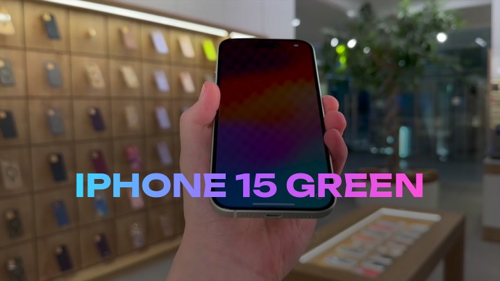 iPhone 15 Green