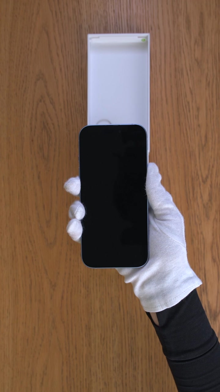 Apple iPhone 17 Mist Blue (Голубой) Nano-sim + eSim