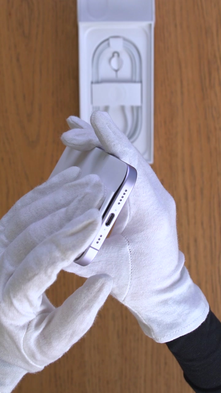 Apple iPhone 17 256Gb Lavender (Лавандовый) Nano-sim + eSim