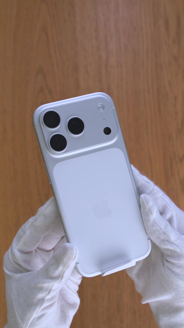 Apple iPhone 17 Pro Silver (Серебристый) Nano-sim + eSim