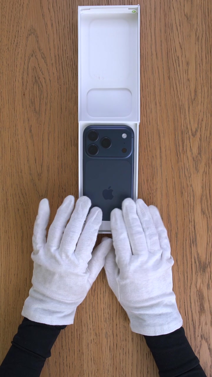 Apple iPhone 17 Pro Deep Blue (Тёмно-синий) Nano-sim + eSim