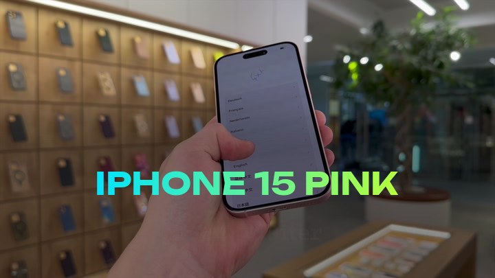 iPhone 15 Pink