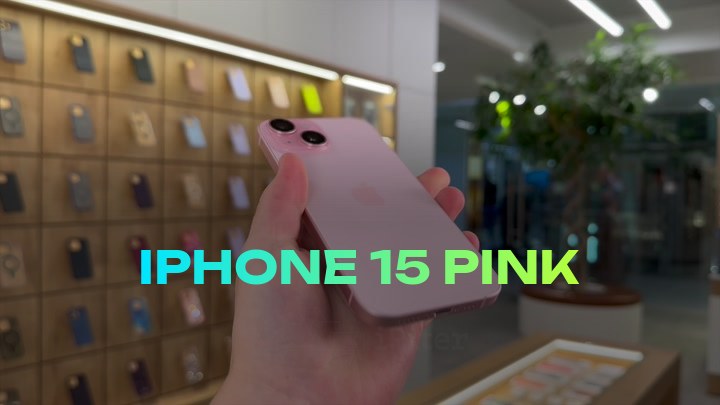 iPhone 15 Pink