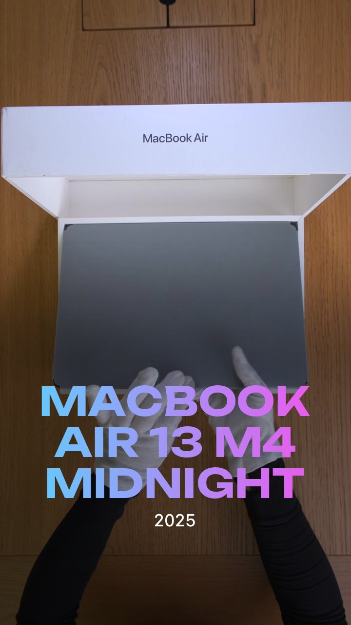 MacBook Air 13 (2025) M4 Midnight
