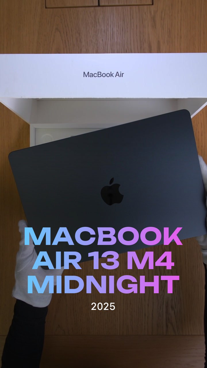MacBook Air 13 (2025) M4 Midnight