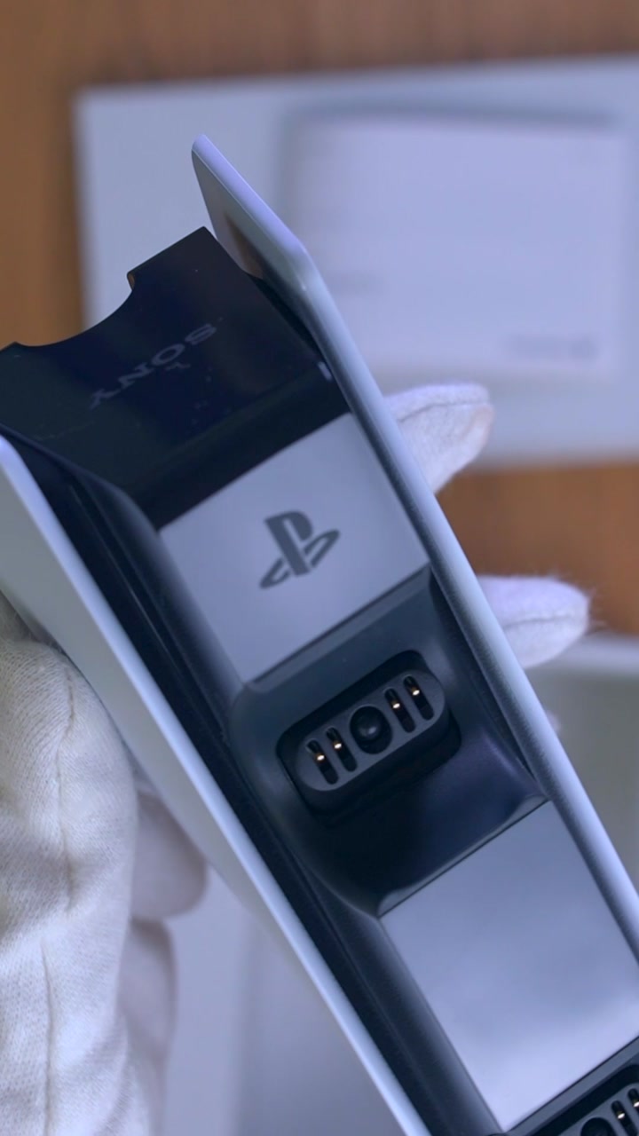 Зарядная станция Sony DualSense на два геймпада для PS5