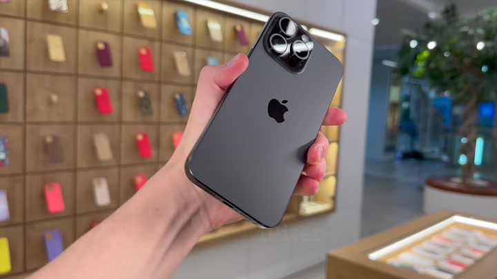 iPhone 15 Pro Max Black Titanium