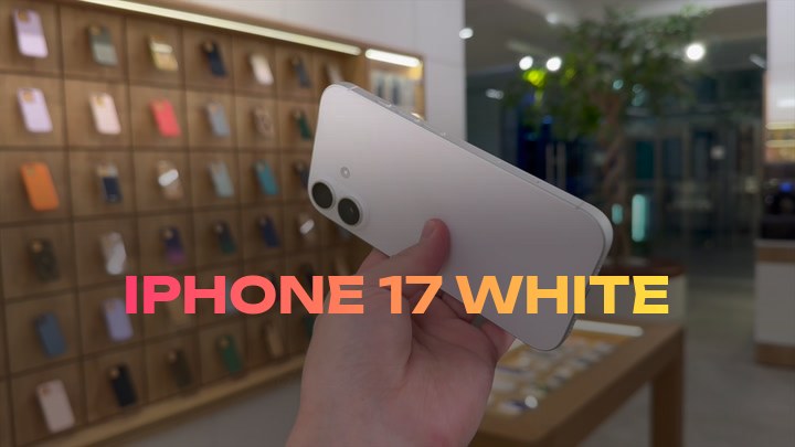 iPhone 17 White