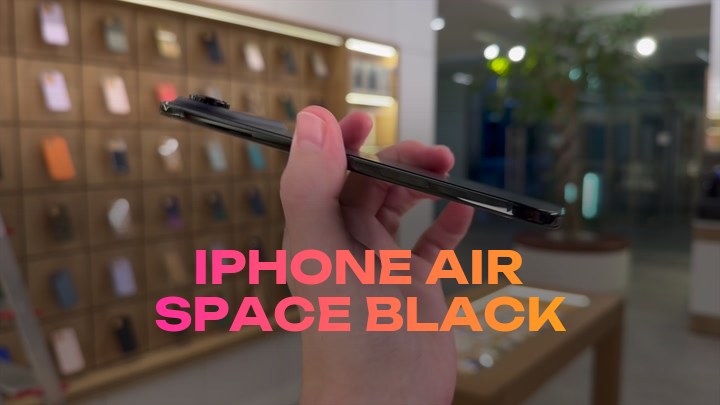 iPhone Air Space Black