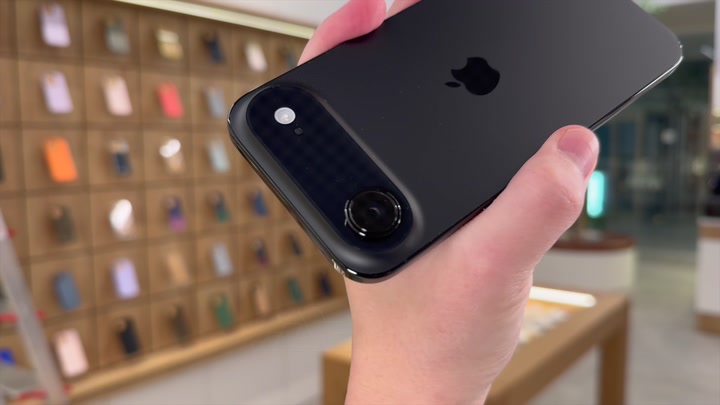 iPhone Air Space Black