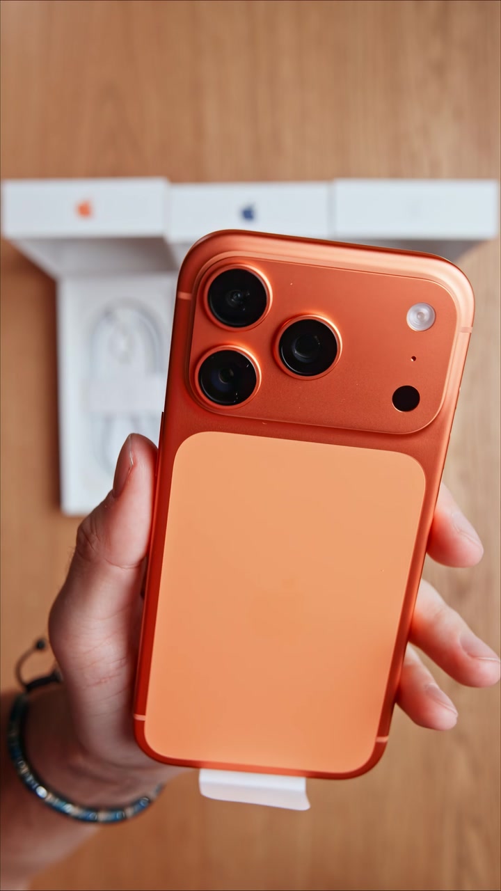 Цвета iPhone 17 Pro Max