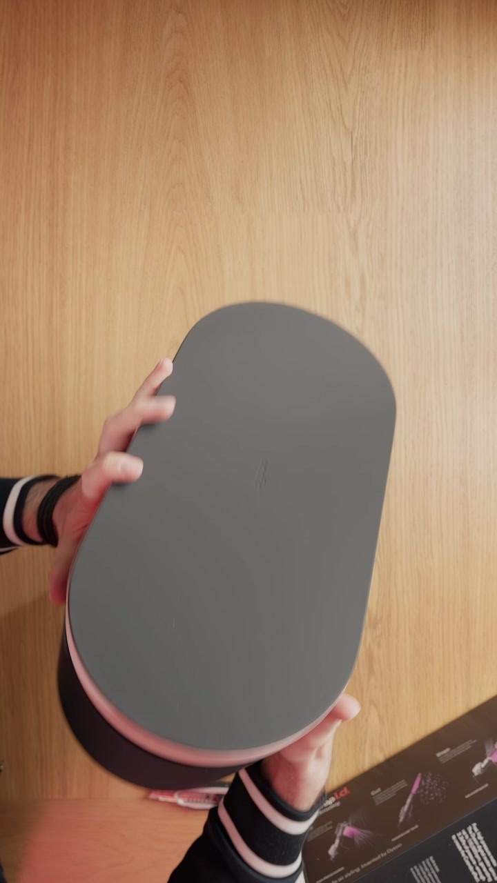 Распаковка стайлера Dyson Airwrap i.d. HS08